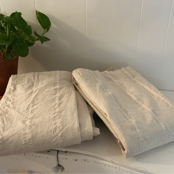 NWOT Hearth & Hand Shower Curtain - Picture 2 of 13